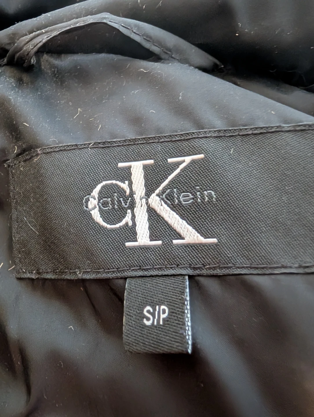 Calvin Klein Puffer Jacket with Fur Hood - Black - Size S/P - photo 4