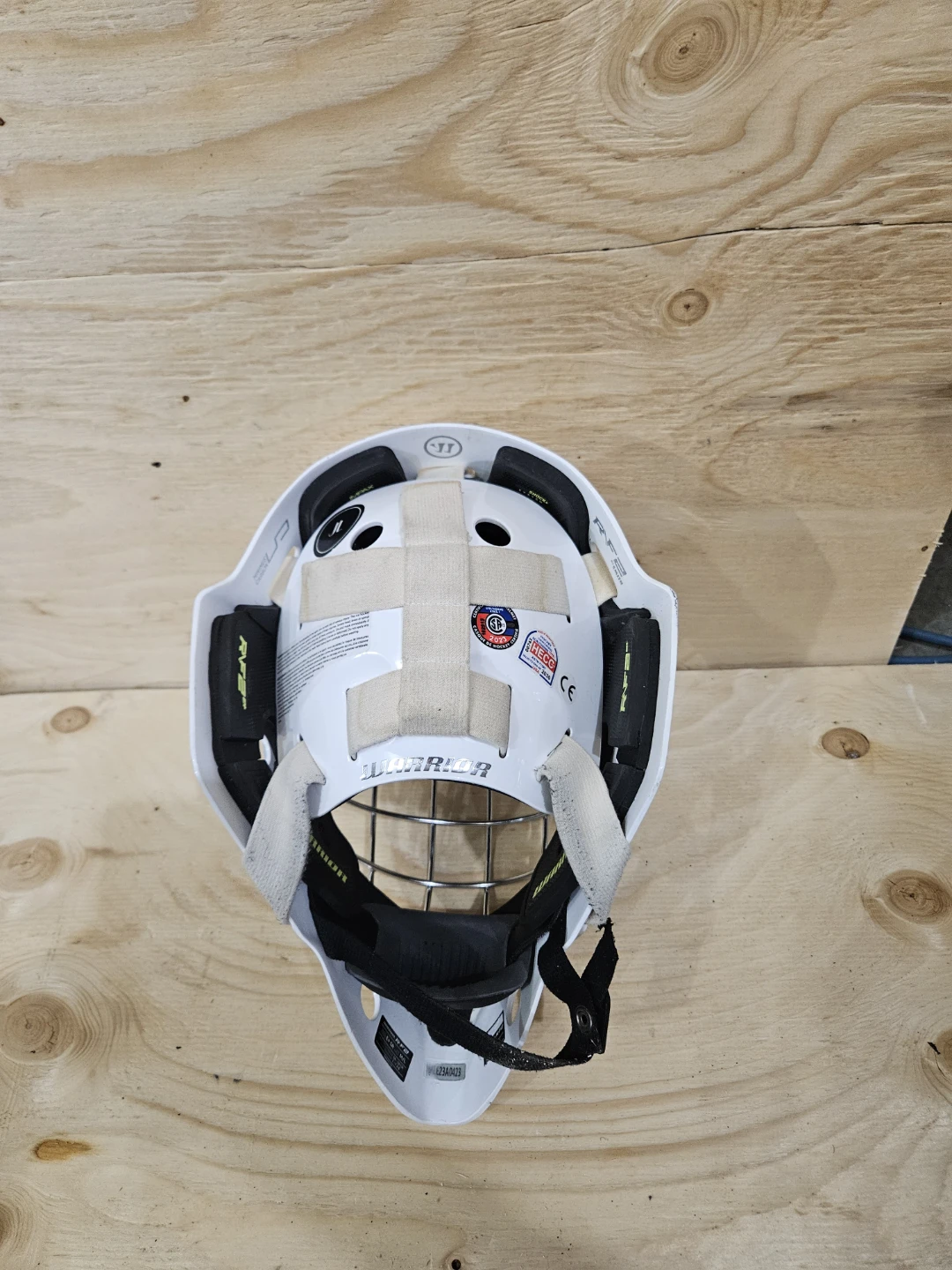 Warrior Ritual F2 Goalie Mask SR medium - photo 4