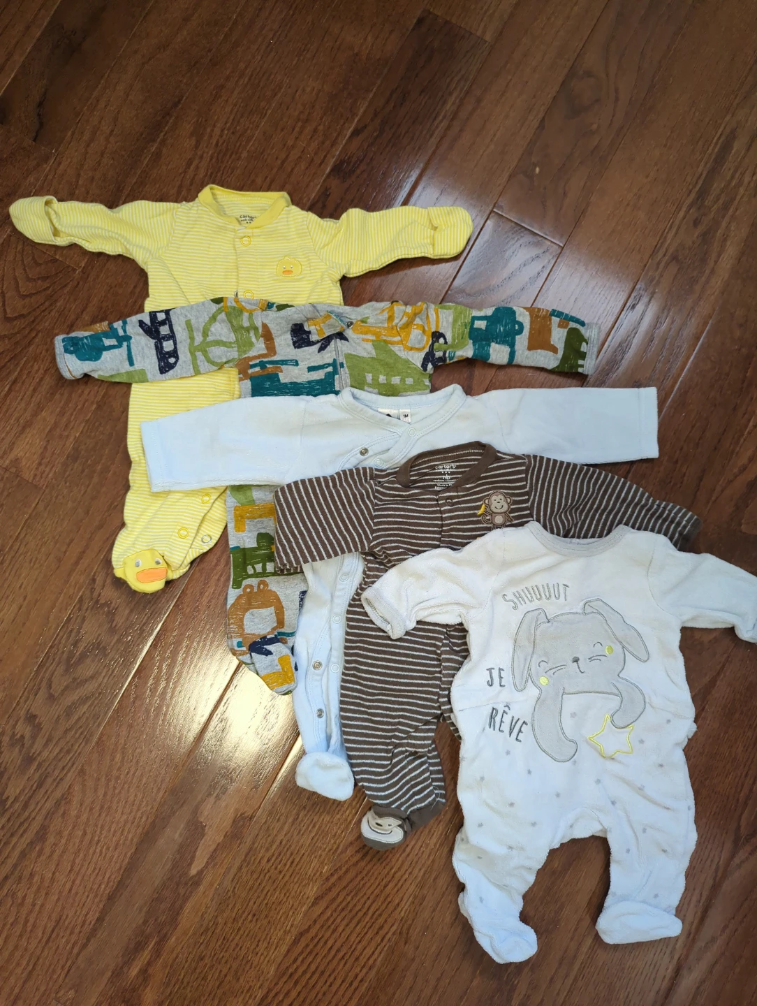 Bundle of baby pyjamas 0-3 months