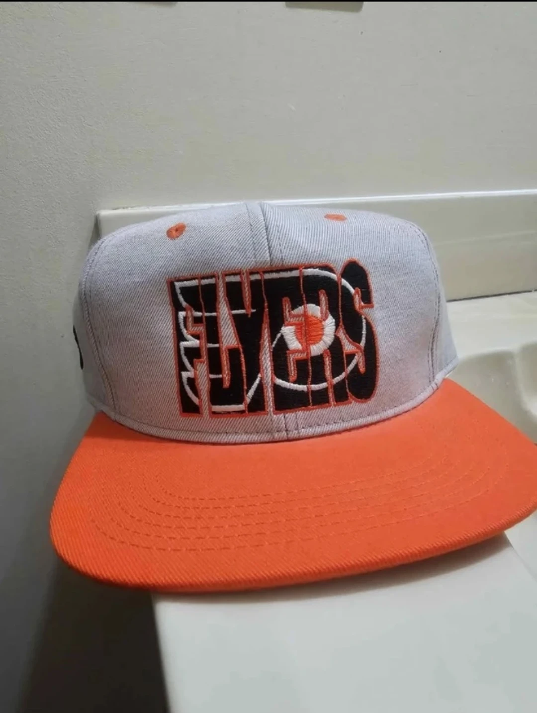 Vintage Philadelphia Flyers Hat