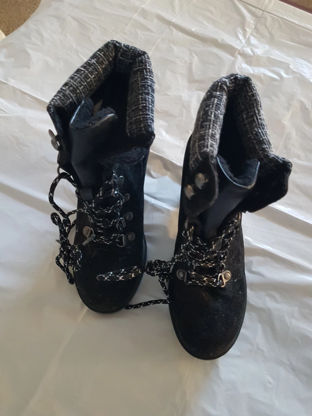 Black Spring Step Boots Size 6 - photo 3