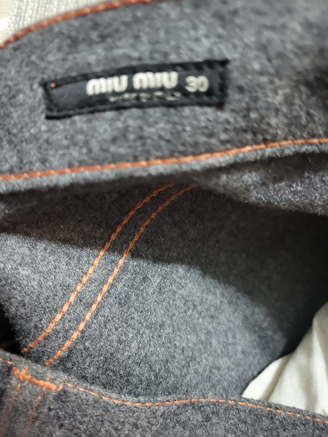 Miu Miu Grey Wool Blend Pants Size 30 - photo 2