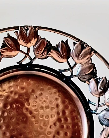 Tulip Art Nouveau Hand Hammered Copper Plate - photo 3