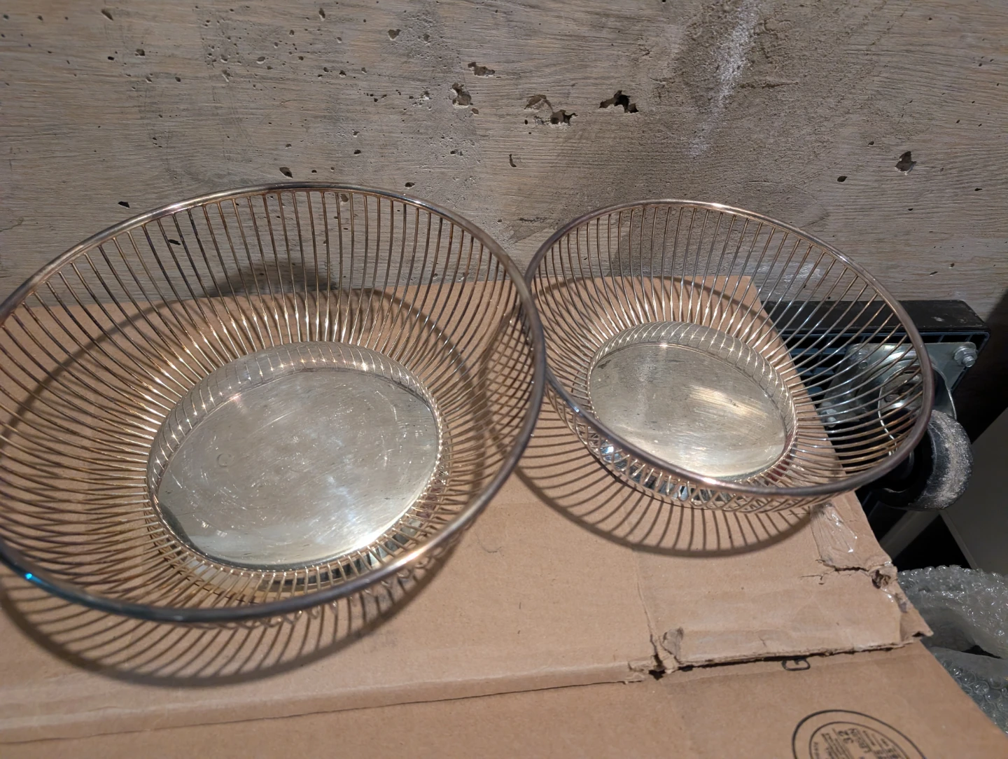 Silver Wire Fruit Baskets (Set of 2) - photo 3
