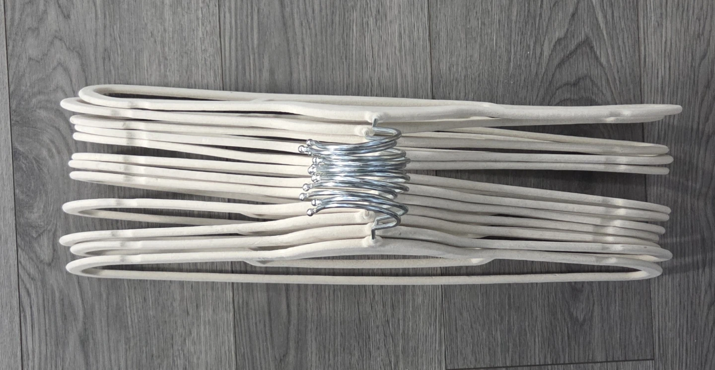 Velvet Hangers - Set of 12 - photo 2