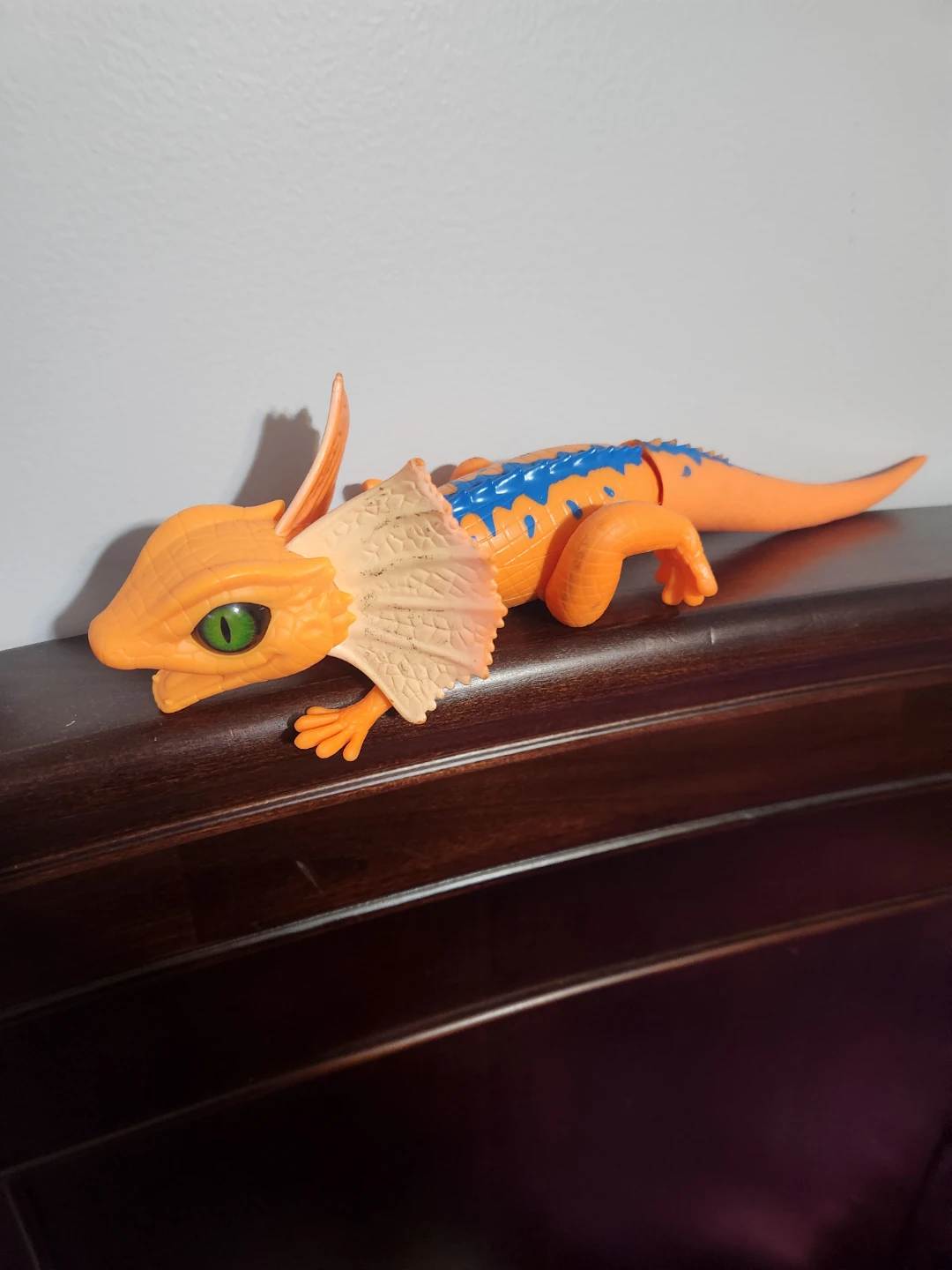 Robo Alive Lizard  🧡