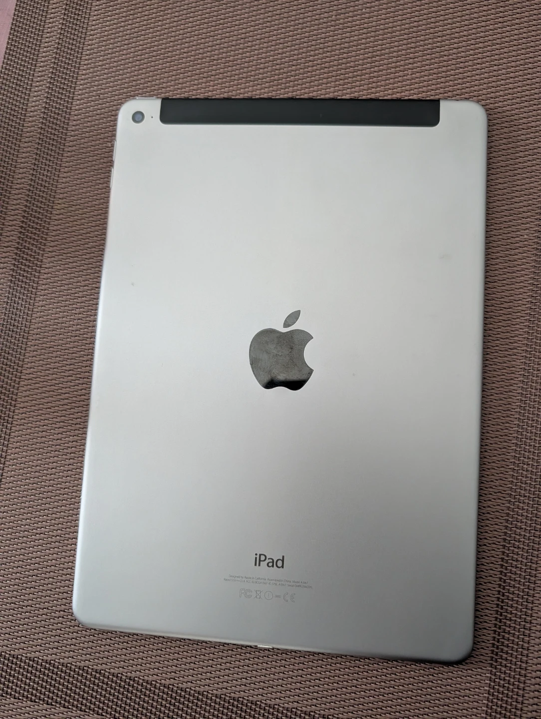 Apple iPad Air 2 64GB  Wi-Fi and sim card enabled. - photo 2