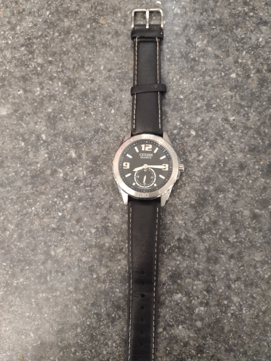 Citizen Quartz Watch - Black Leather Strap - photo 3