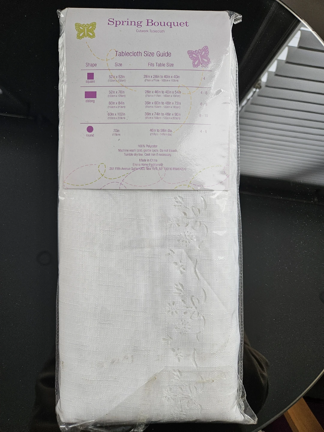 White Spring Bouquet Cutwork Oblong Tablecloth - photo 3