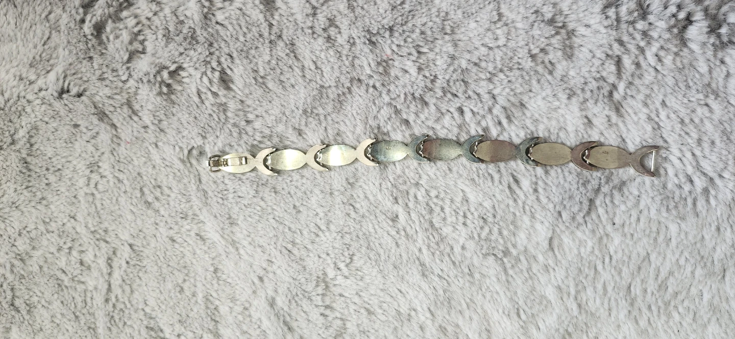 Sterling Silver Fish Link Bracelet - photo 5