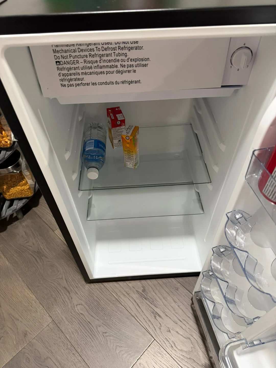 Hamilton Beach Mini Fridge - photo 2