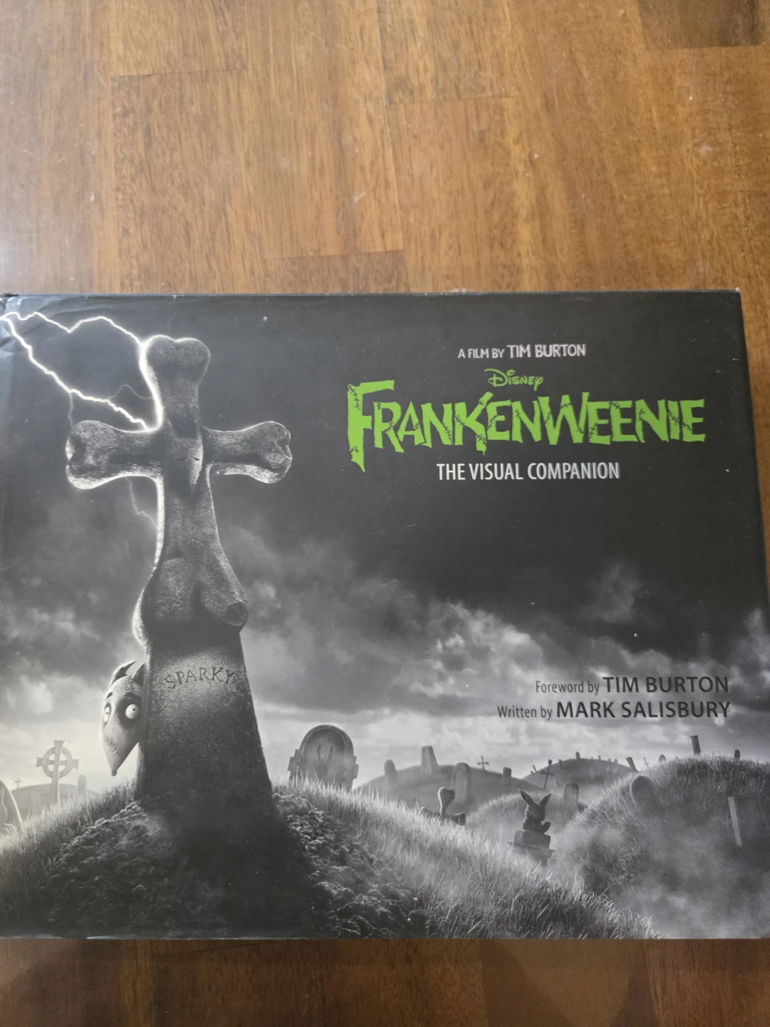 Frankenweenie The Visual Companion Book