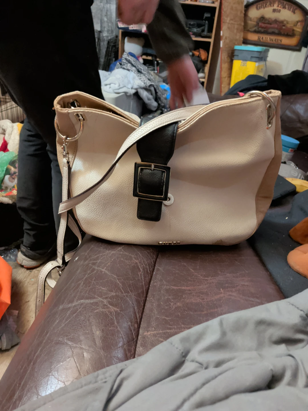 Guess Satchel Purse - photo 4