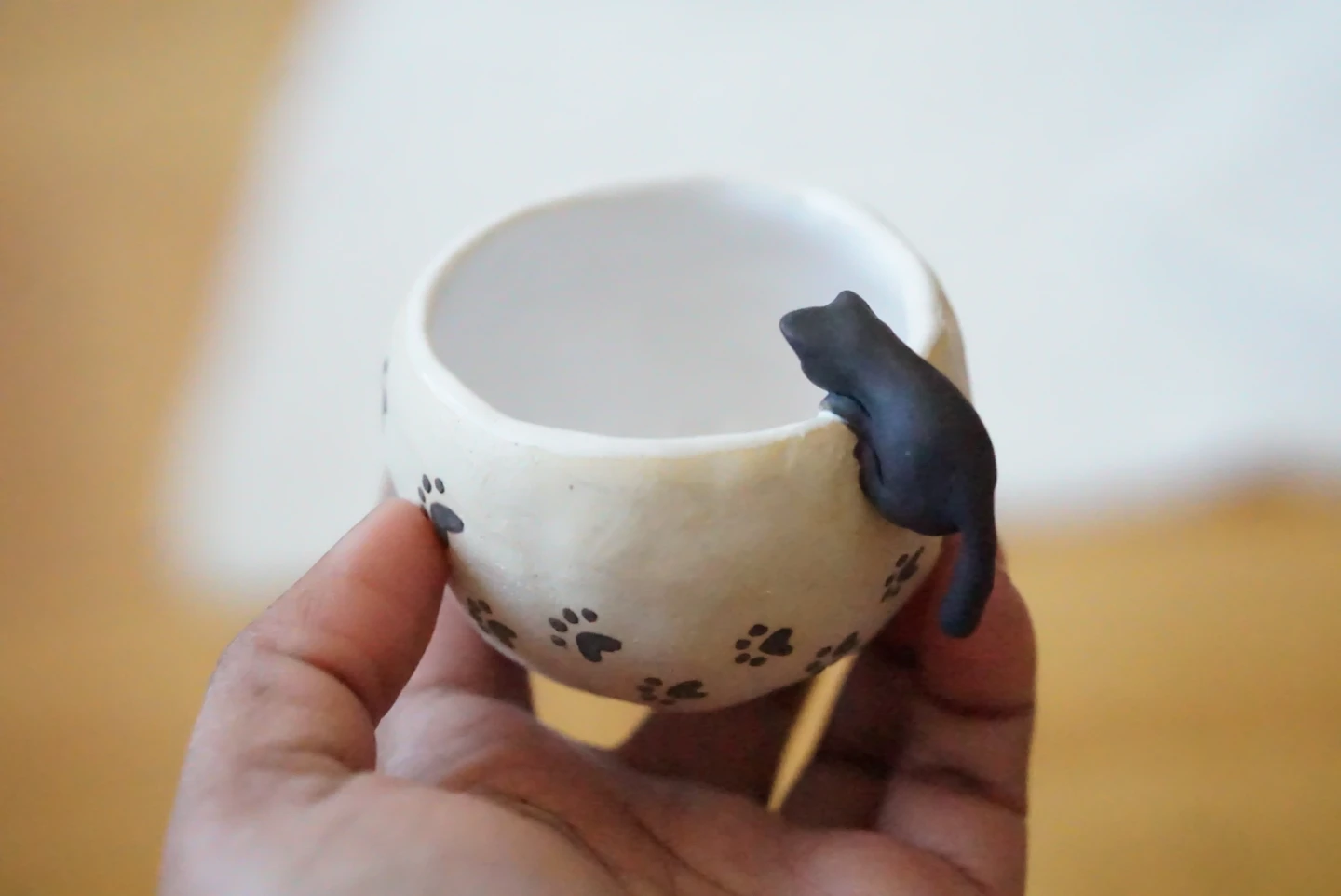 Ceramic Planter Pot with Black Cat and Paw Prints - photo 3