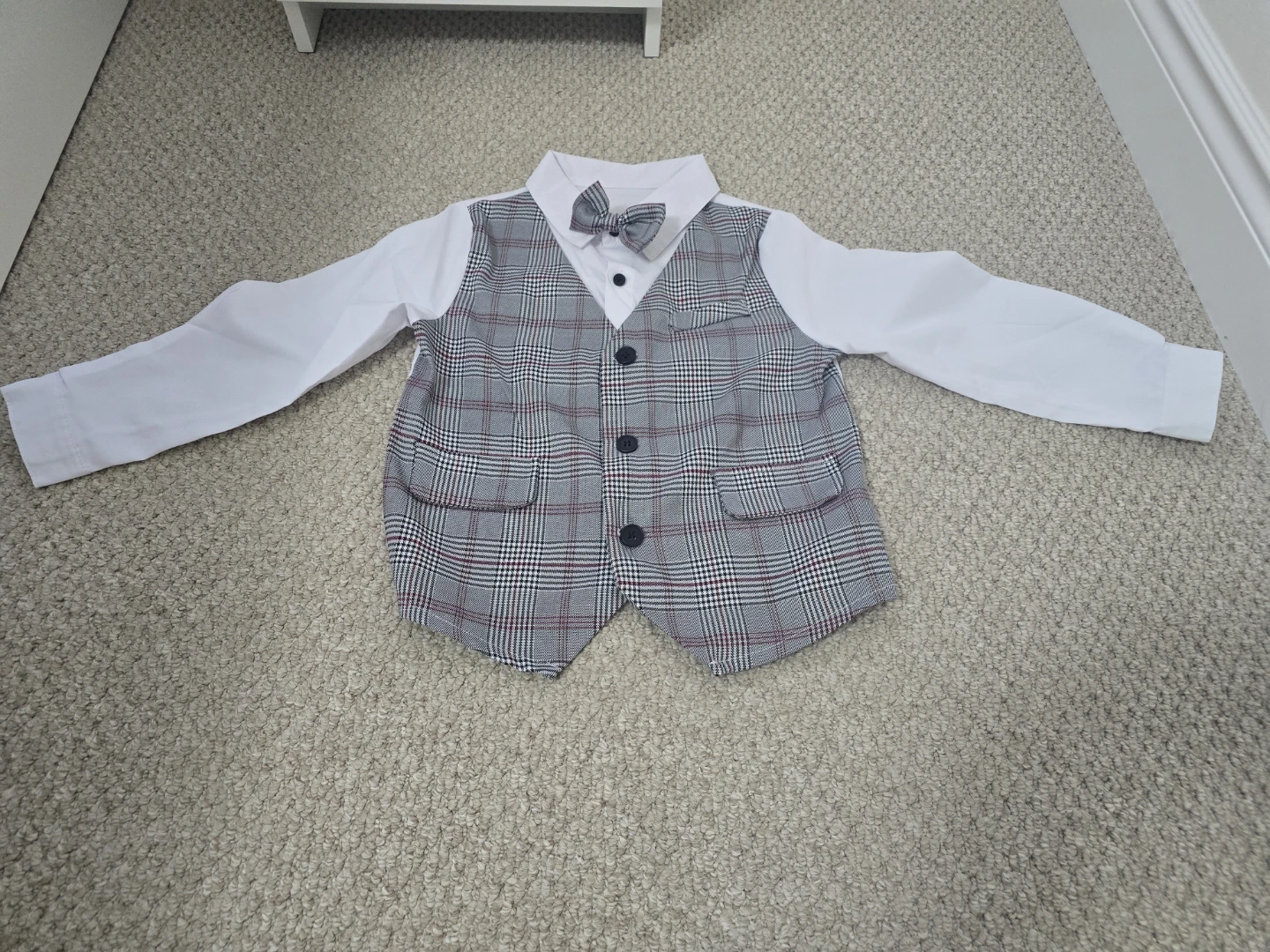 Plaid Vest, Shirt, and Pants Set with Bowtie - photo 4