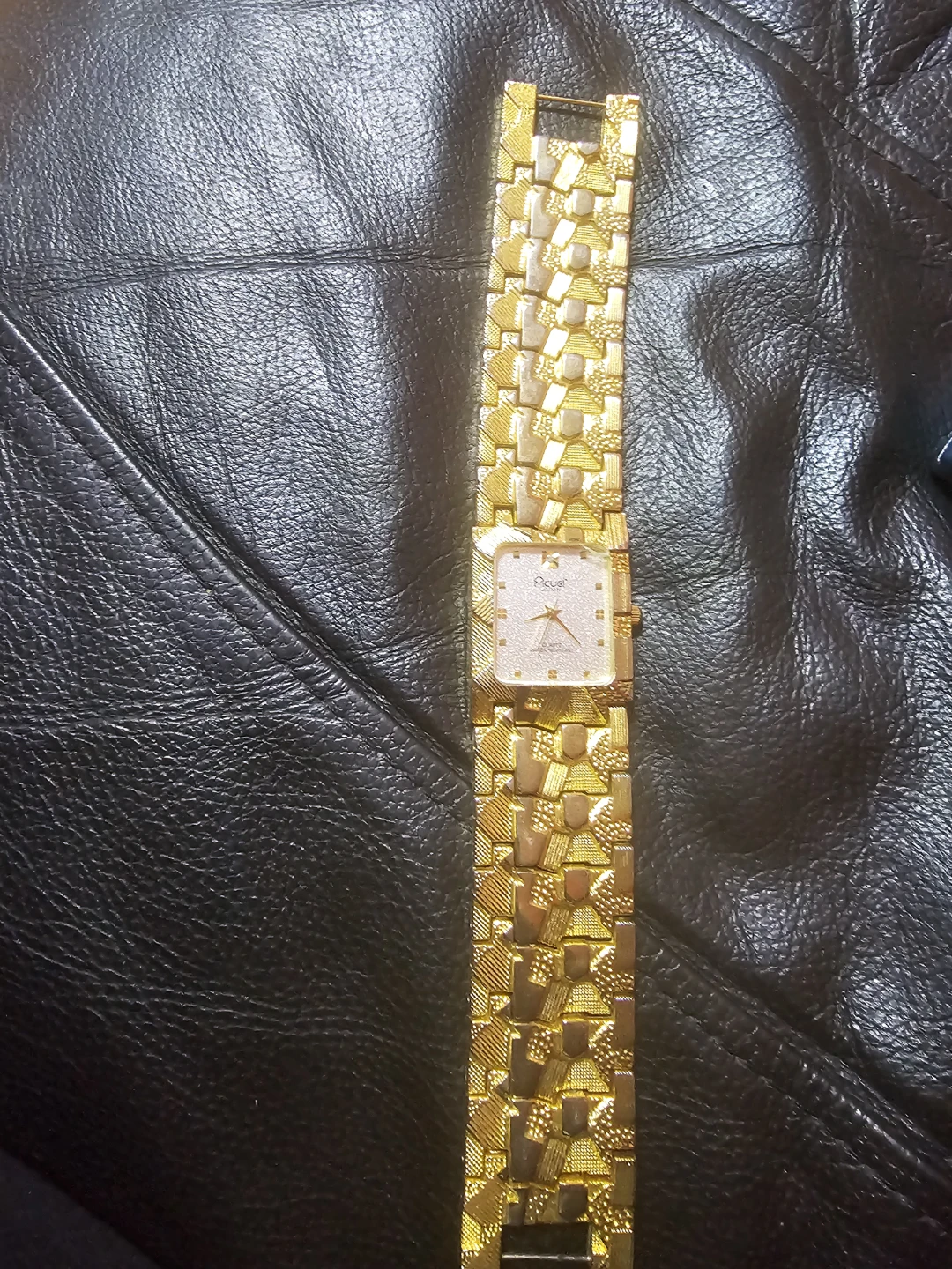 Picci Women's Gold-Tone Watch - photo 2