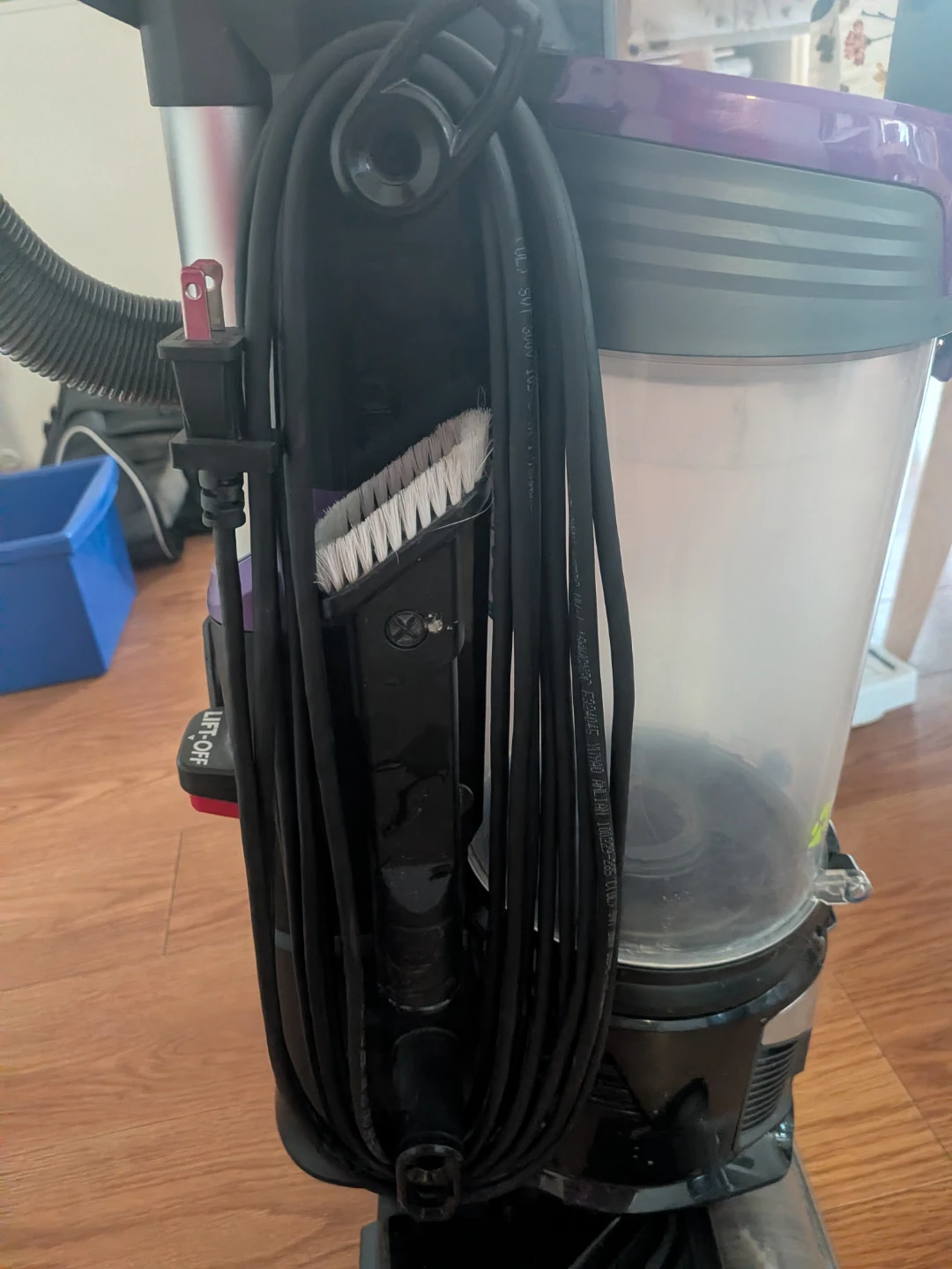 Bissell Pet Hair Eraser Lift-Off Vacuum - photo 4