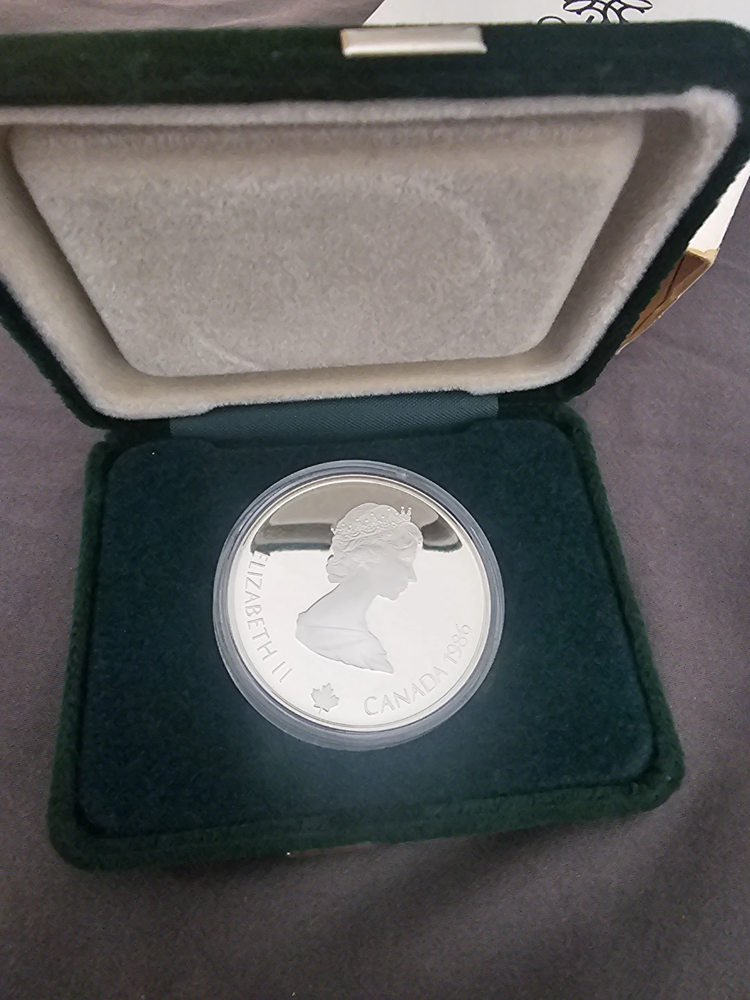 1988 Calgary Olympic Winter Games Coin - Pure Silver - photo 4