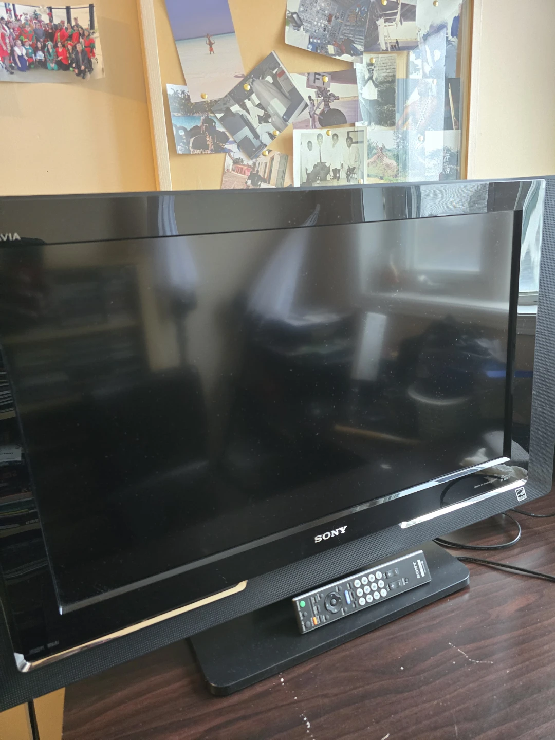 Sony Bravia KDL-32NL140 32" LCD Digital Color TV