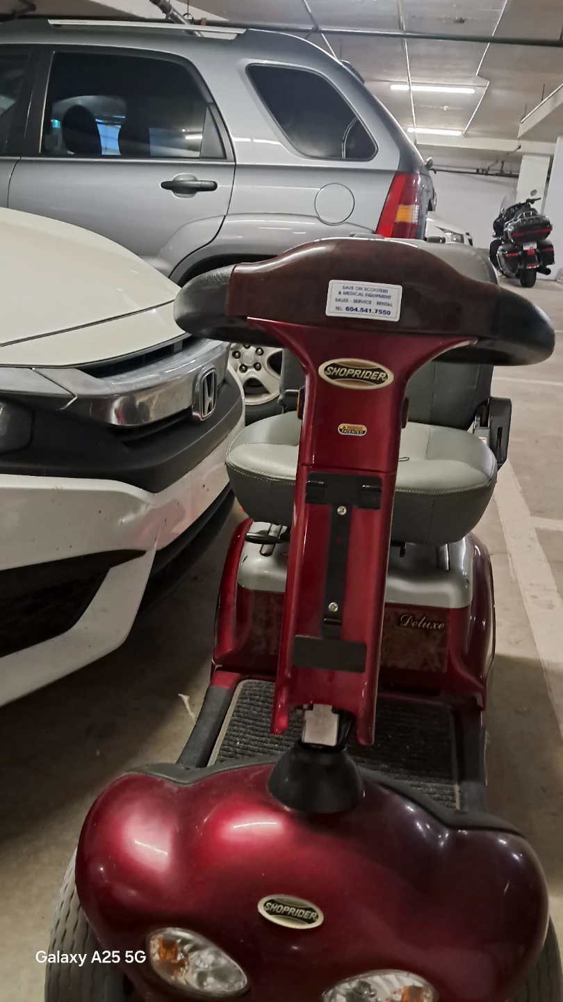 Shoprider Deluxe Mobility Scooter - photo 4