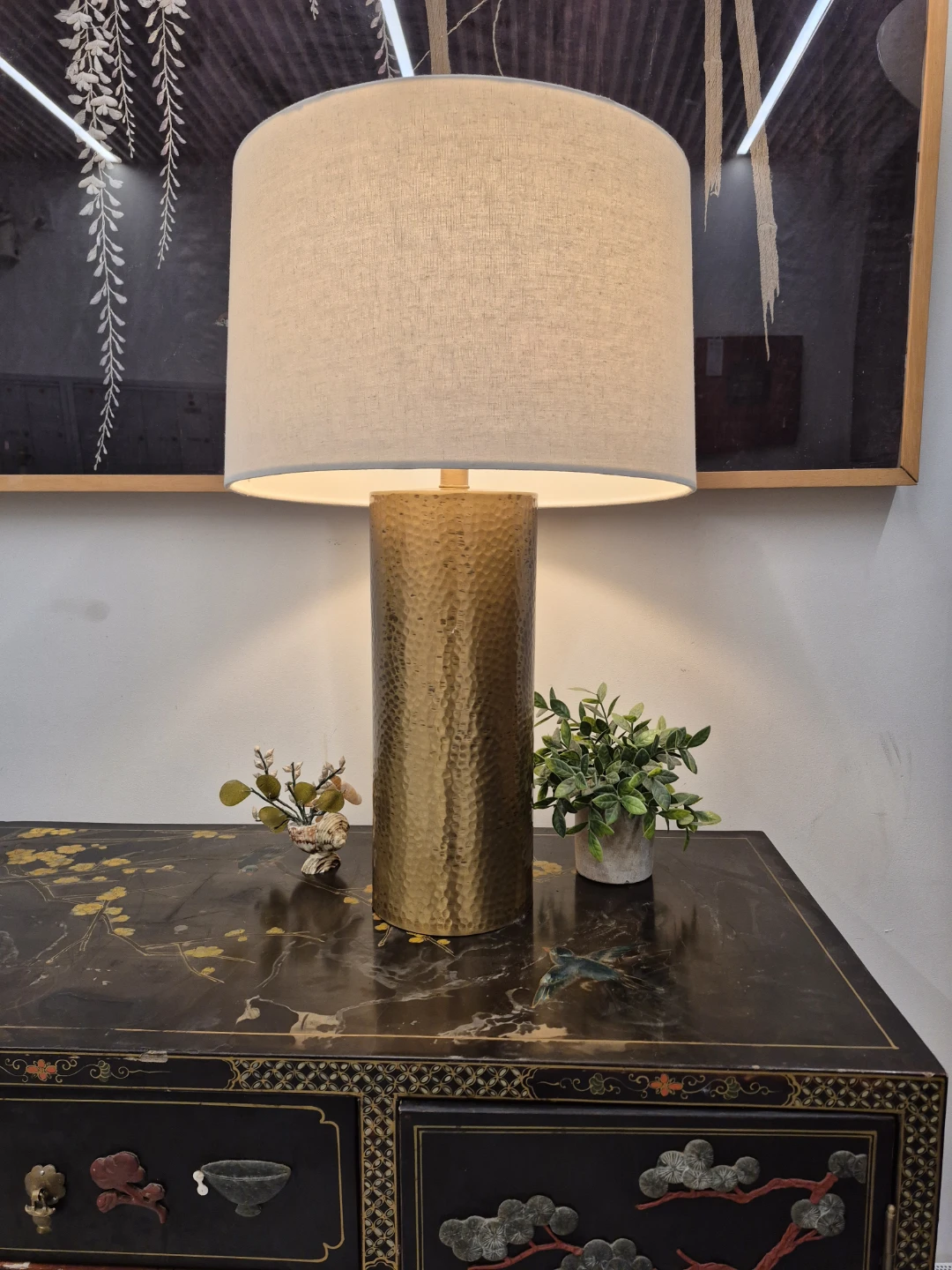 Gold Hammered Cylinder Table Lamp