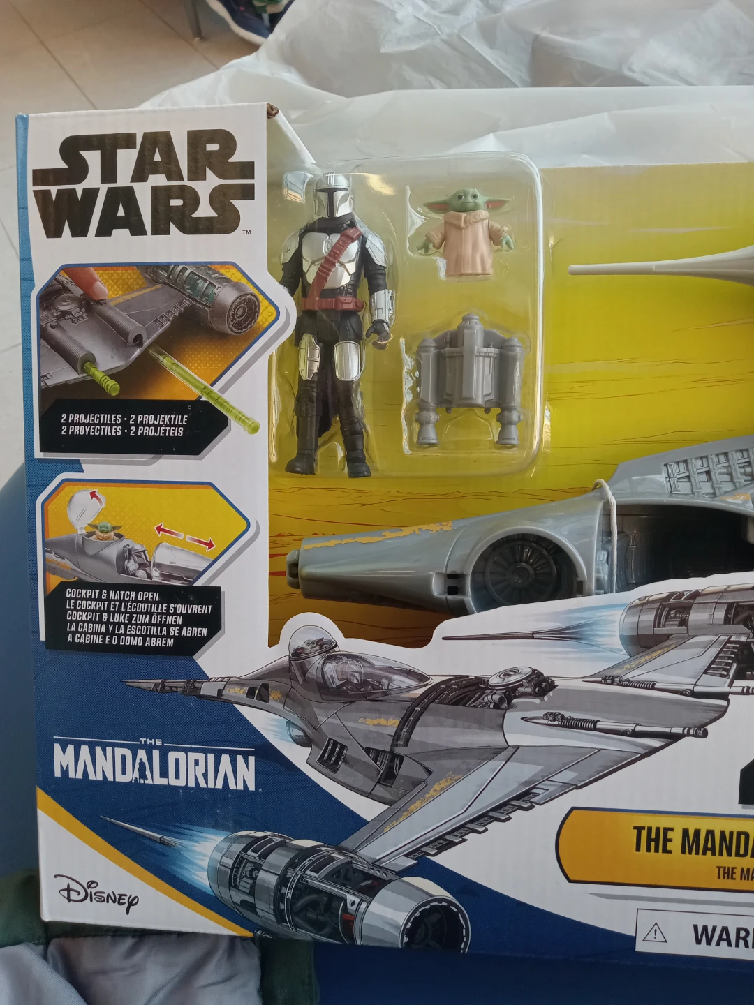 The Mandalorian's N-1 Starfighter with Figures - photo 3