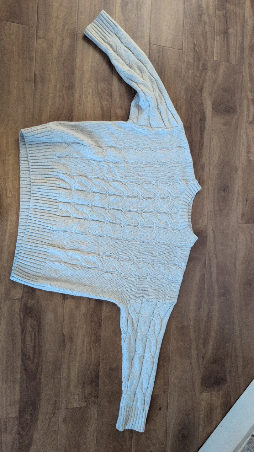 Dazy Cream Cable Knit Sweater - Size M