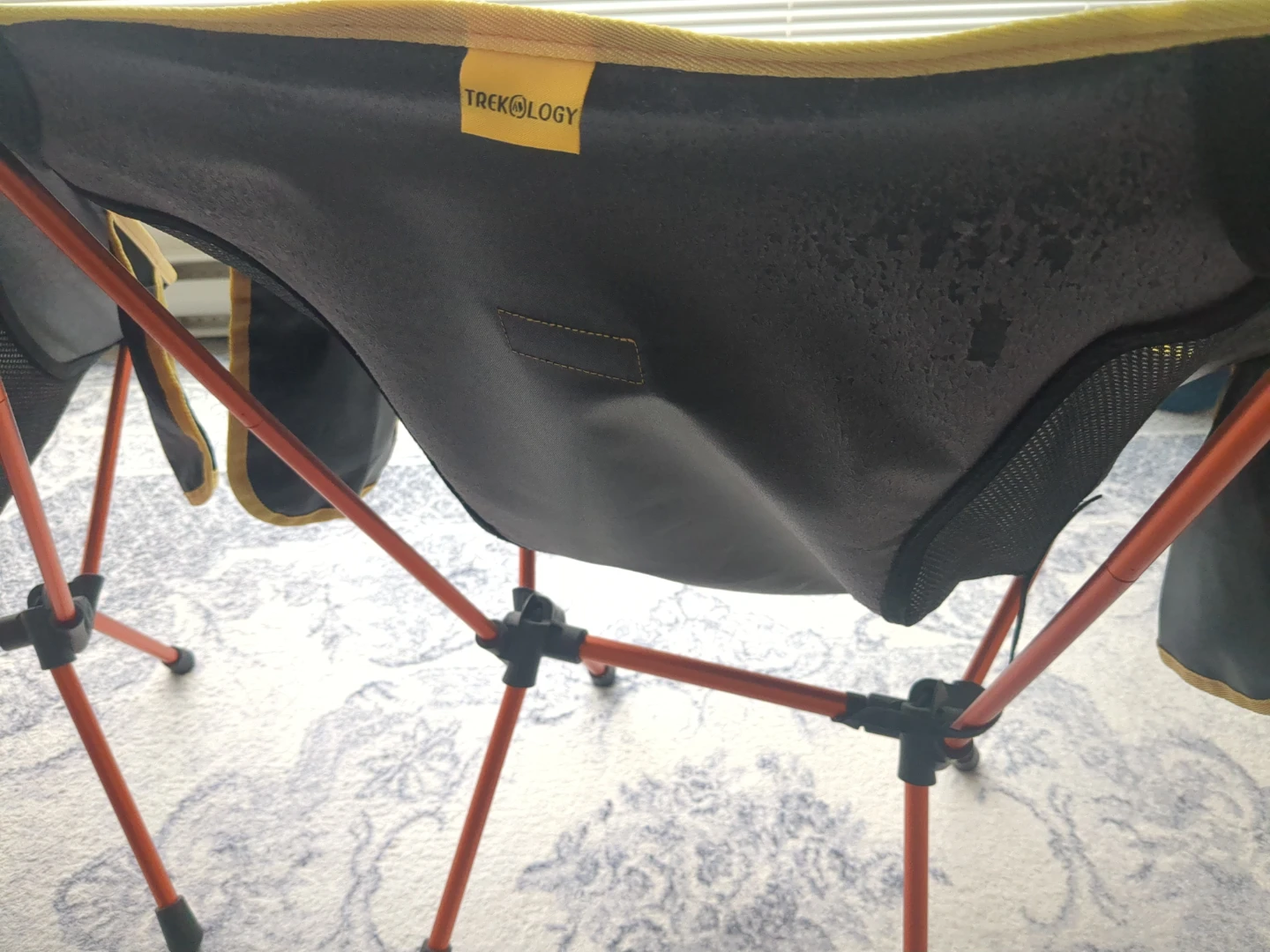2x Trekology Yizi Go Portable Chairs - Well Used / Indoor Only - photo 3