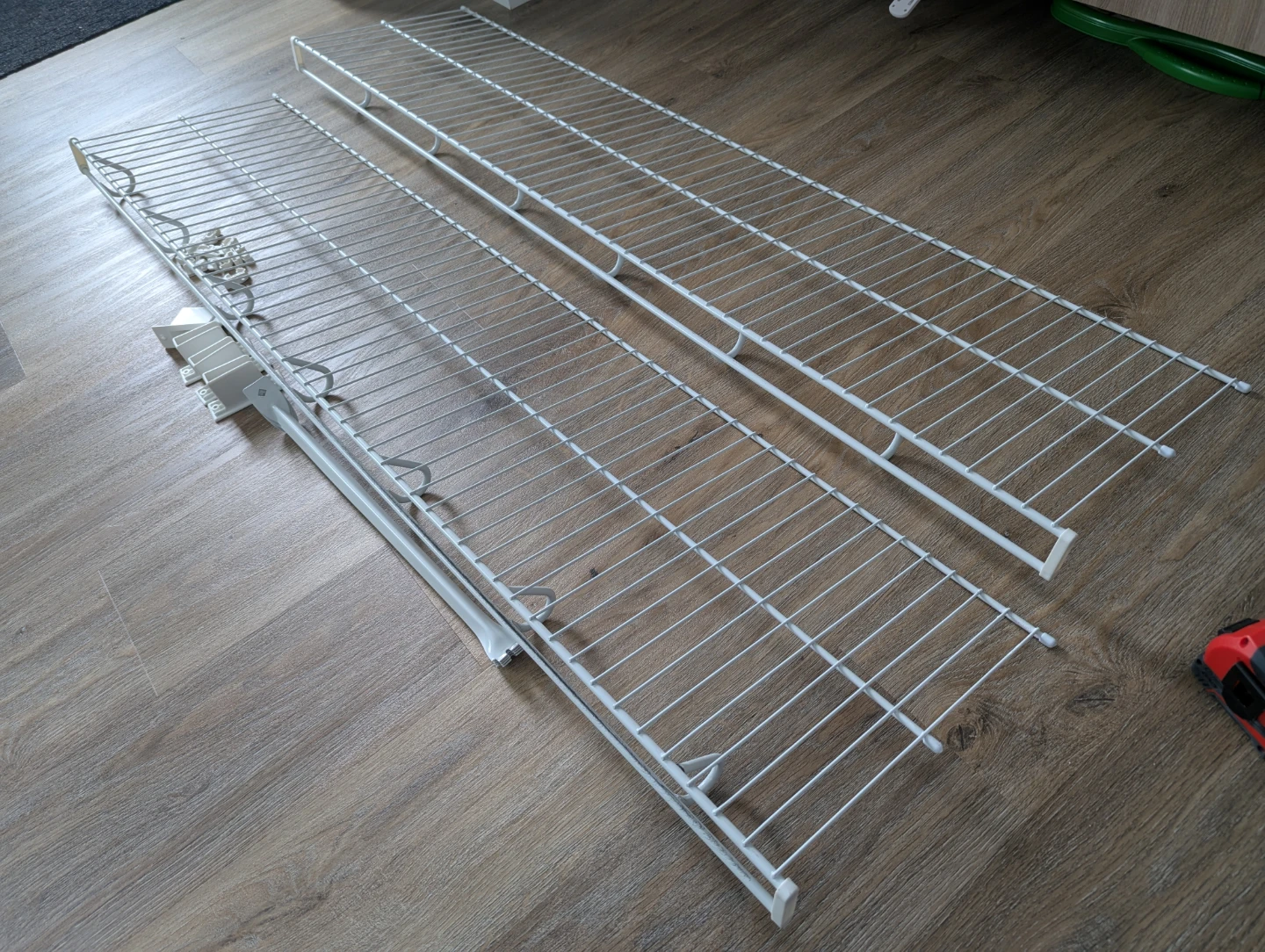 Wire Closet Shelves/Hanger Rods