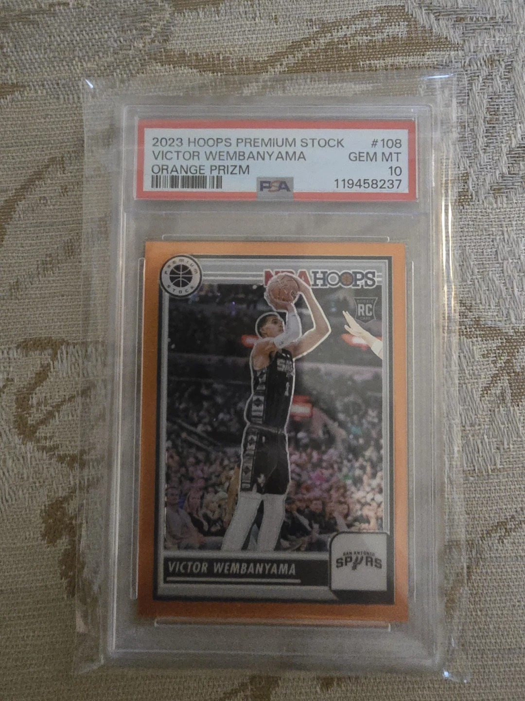 Victor Wembanyama 2023 Hoops Orange Prizm Rookie Card