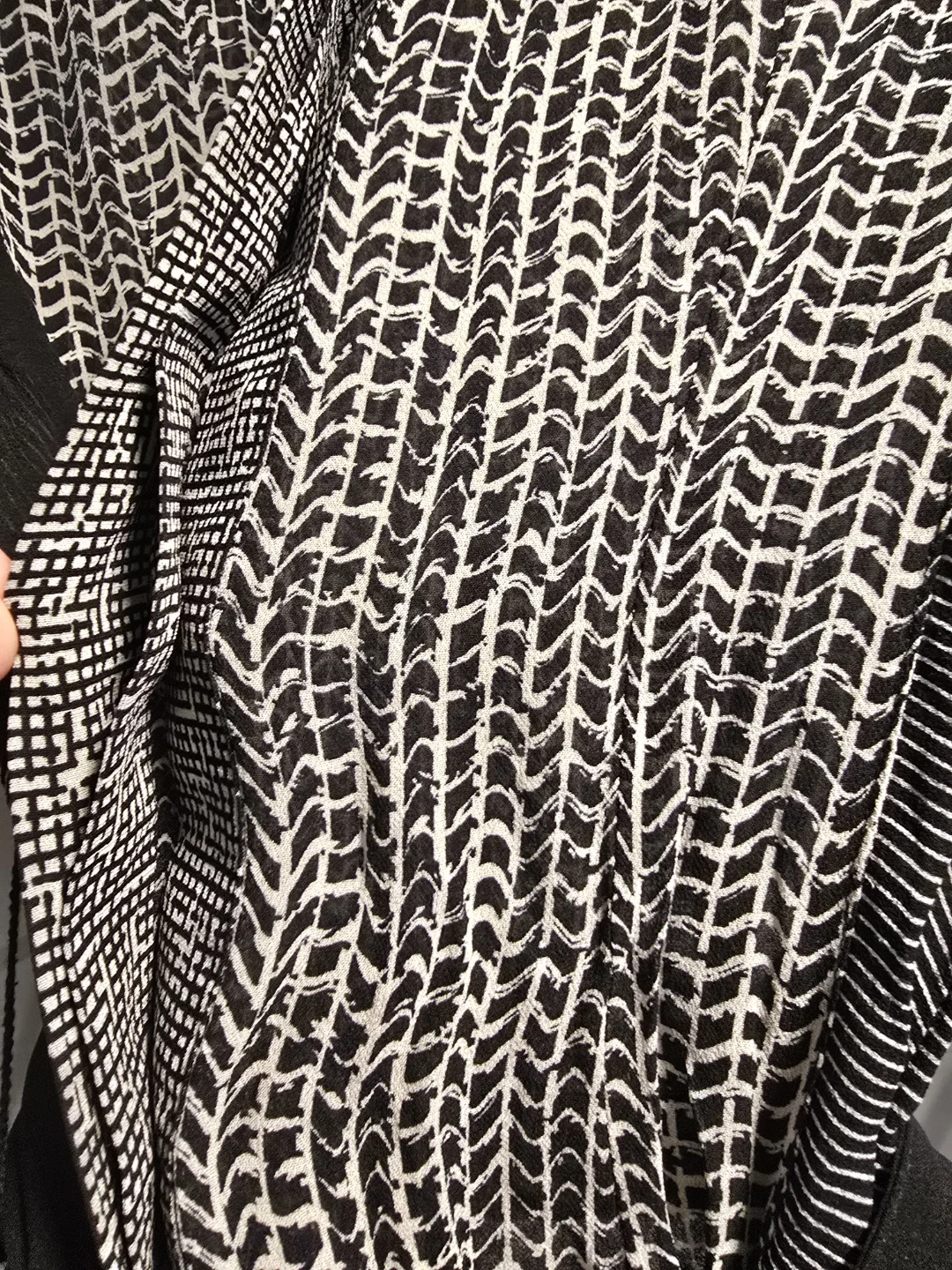 REISS Black & White Print Blouse - Size UK10/ US6 - photo 4