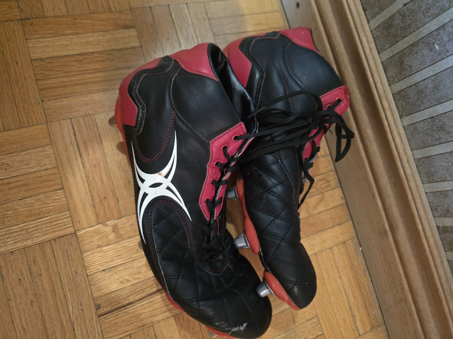 Subject: Rugby Shoes Size 10.5 - photo 5