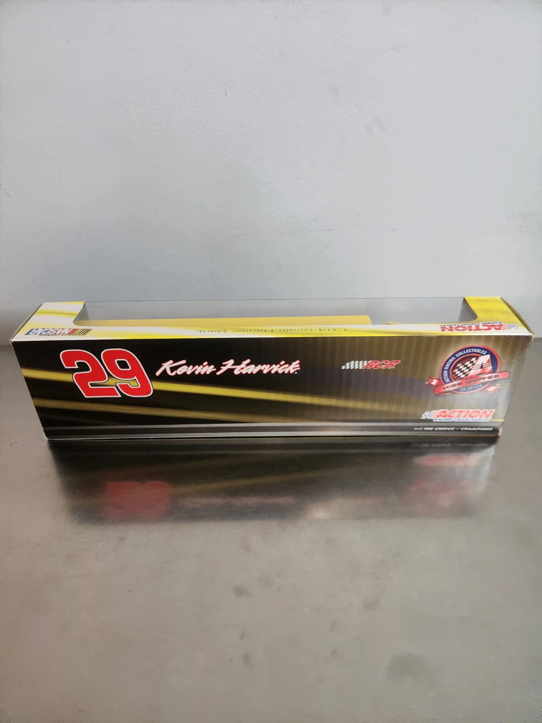 Action Racing Collectibles Kevin Harvick #29 Hauler Bank - photo 3