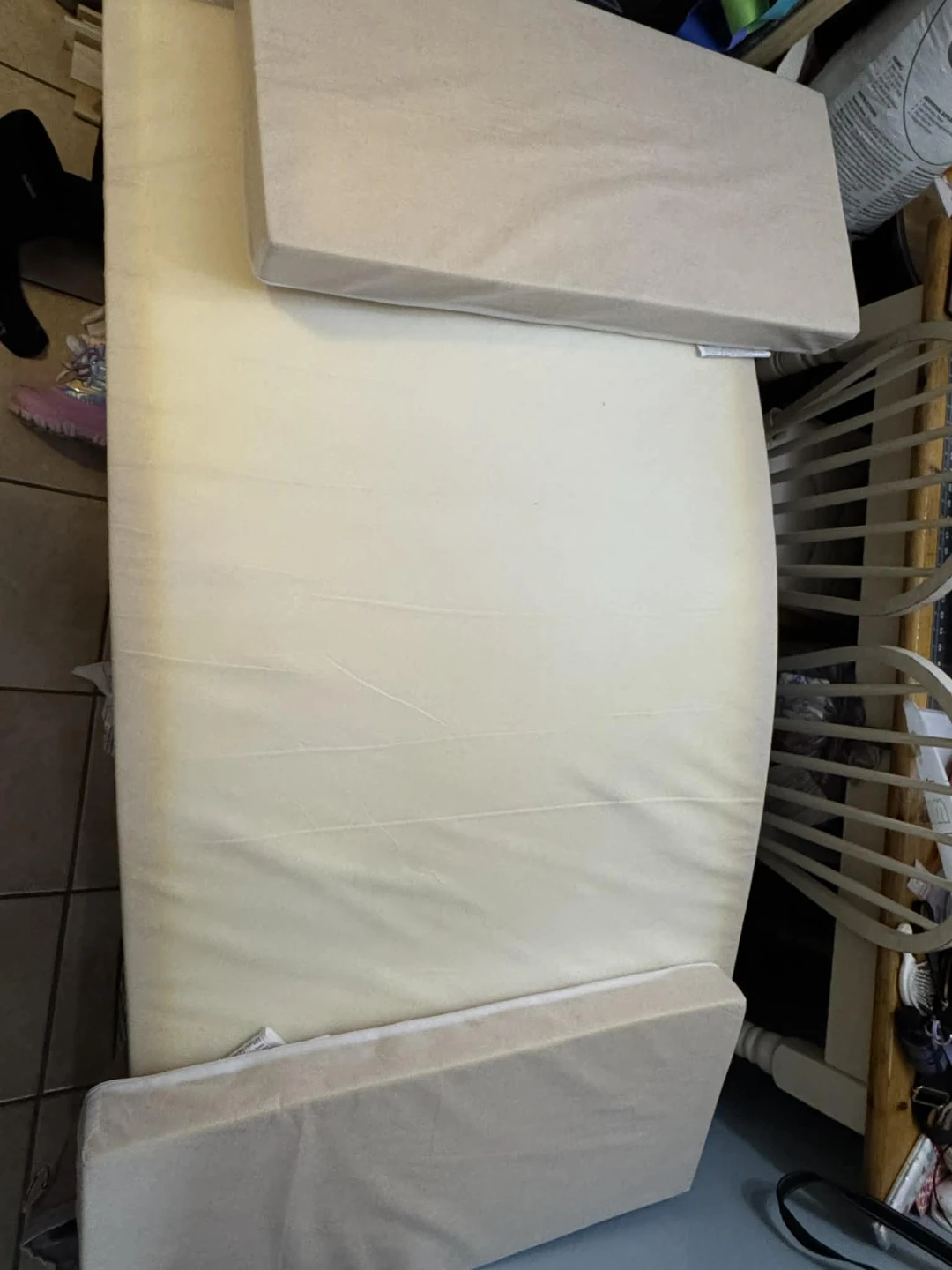 Pink IKEA Minnen bed - photo 3