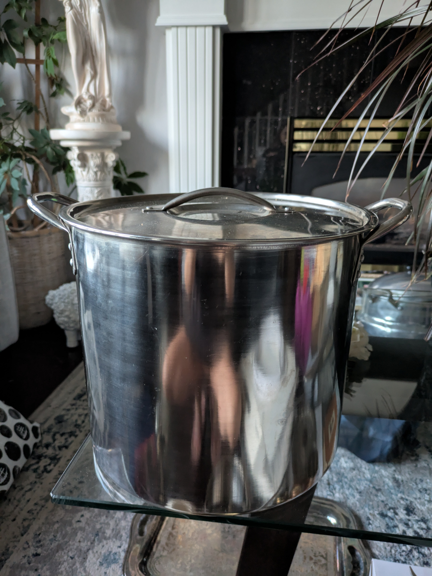 🏆BRAND NEW Stainless steel stock pot with lid (3 available)