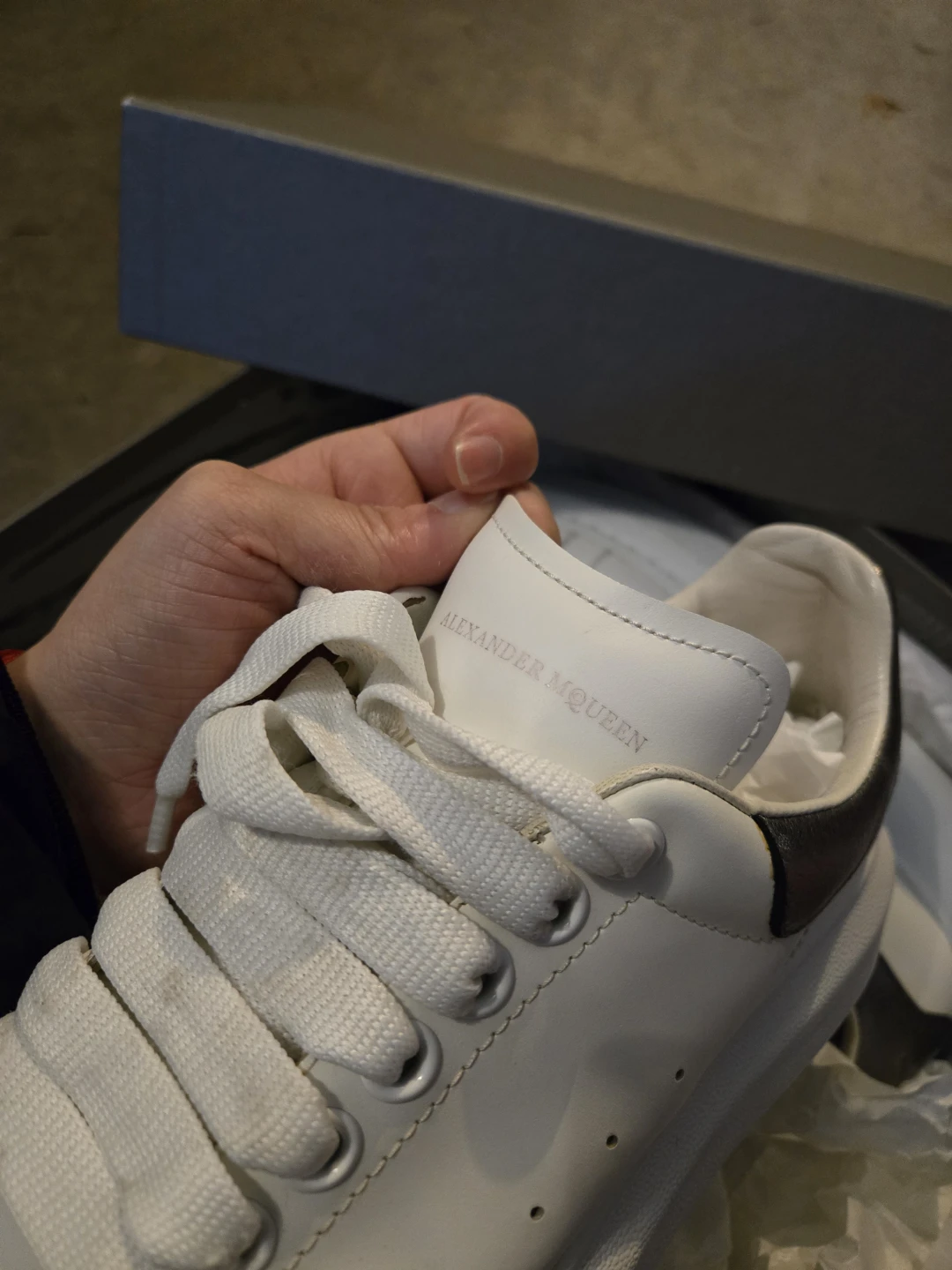 Alexander McQueen White/Black Pearl Sneakers - photo 2