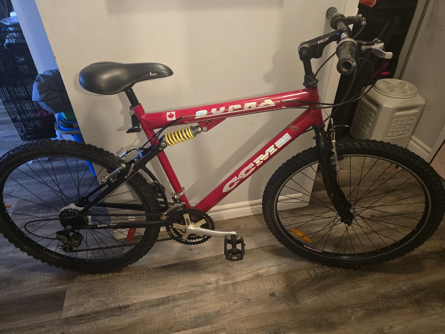 CCM Supra Mountain Bike - Red - photo 2