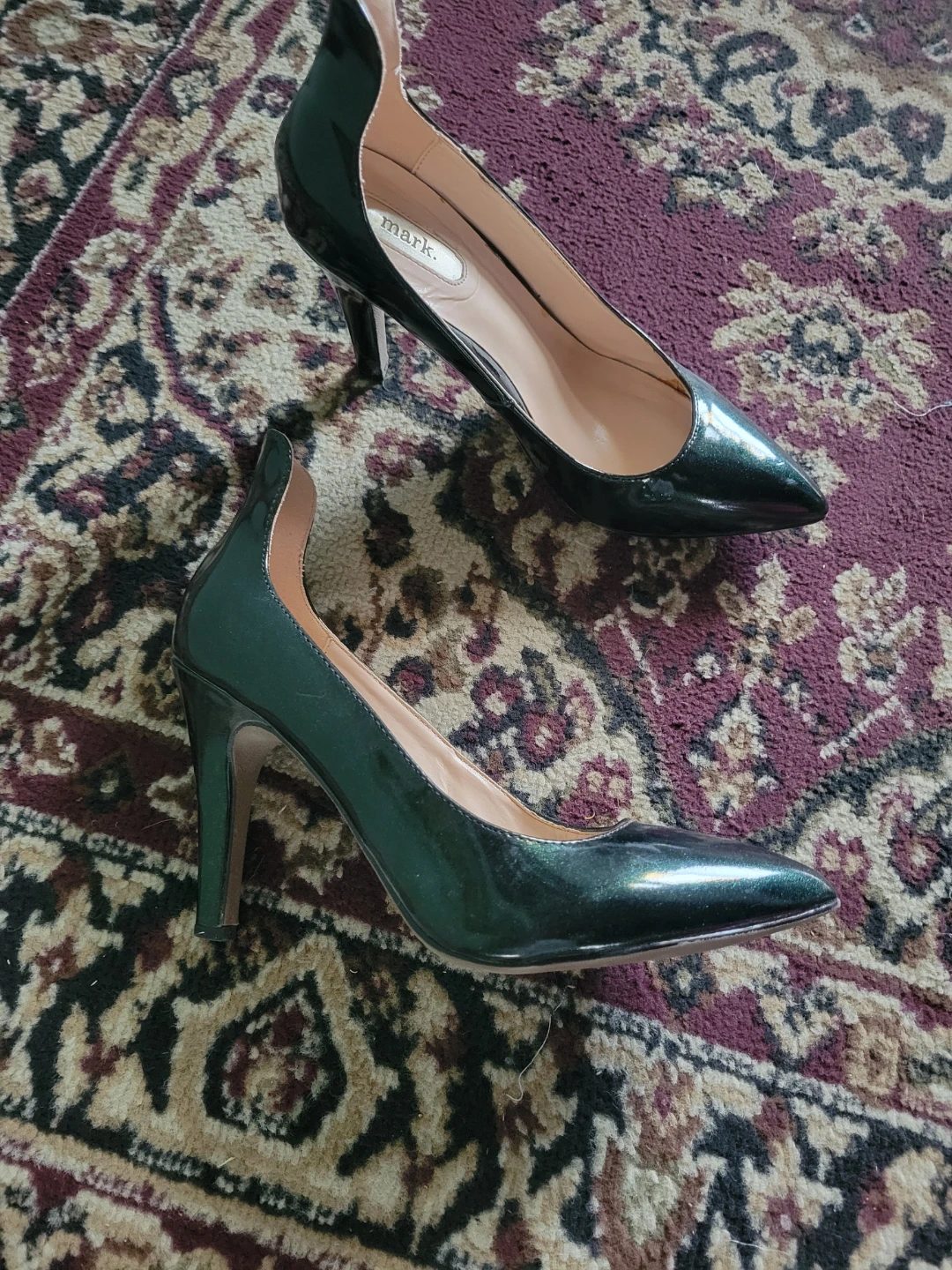 Dark Green Patent Leather Heels Size 7 - photo 2