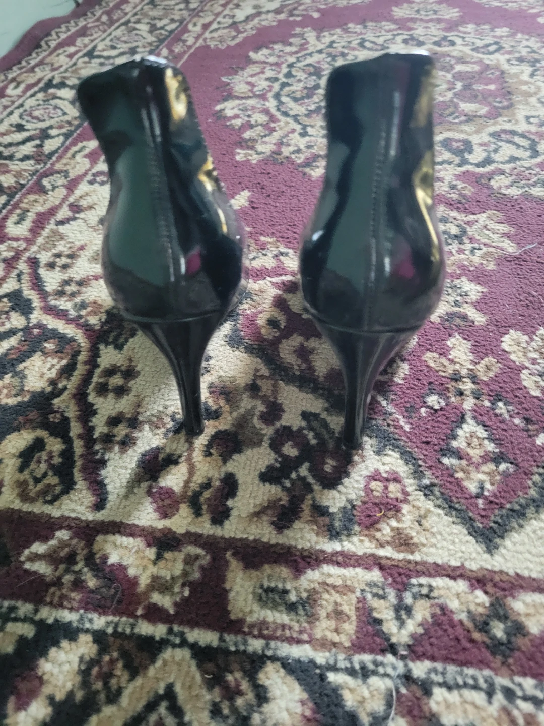 Dark Green Patent Leather Heels Size 7 - photo 4