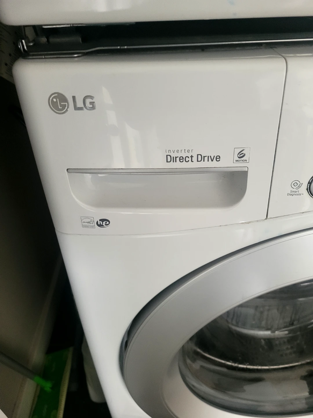 LG  Washer and Dryer Set - photo 3