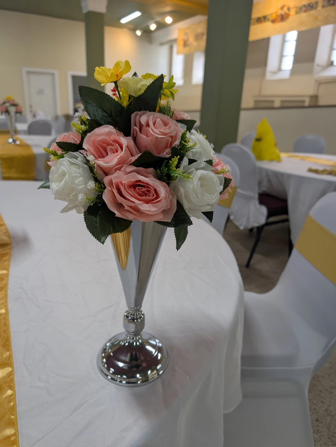Artificial Flower Arrangement Centerpiece - photo 2