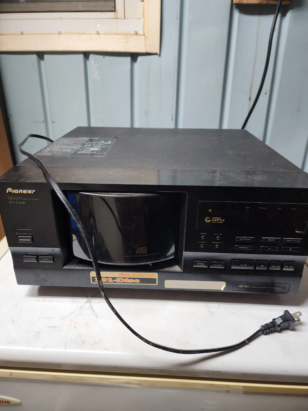 Pioneer PD-F908 101-Disc CD Player