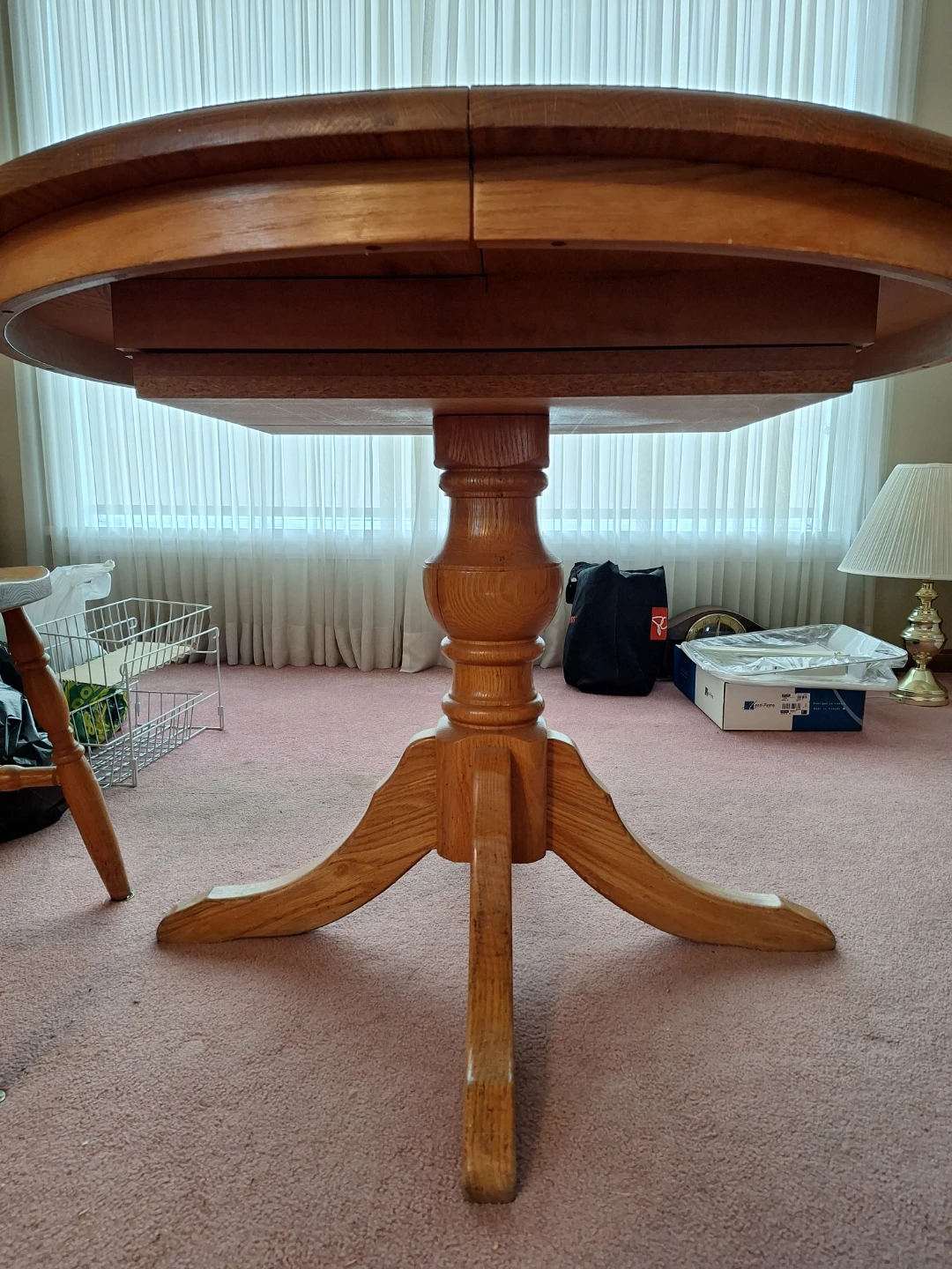 REDUCED Solid Oak Pedestal Table Set - photo 3