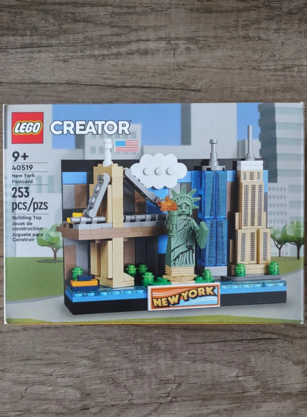 LEGO Creator 40519 New York Postcard Building Set