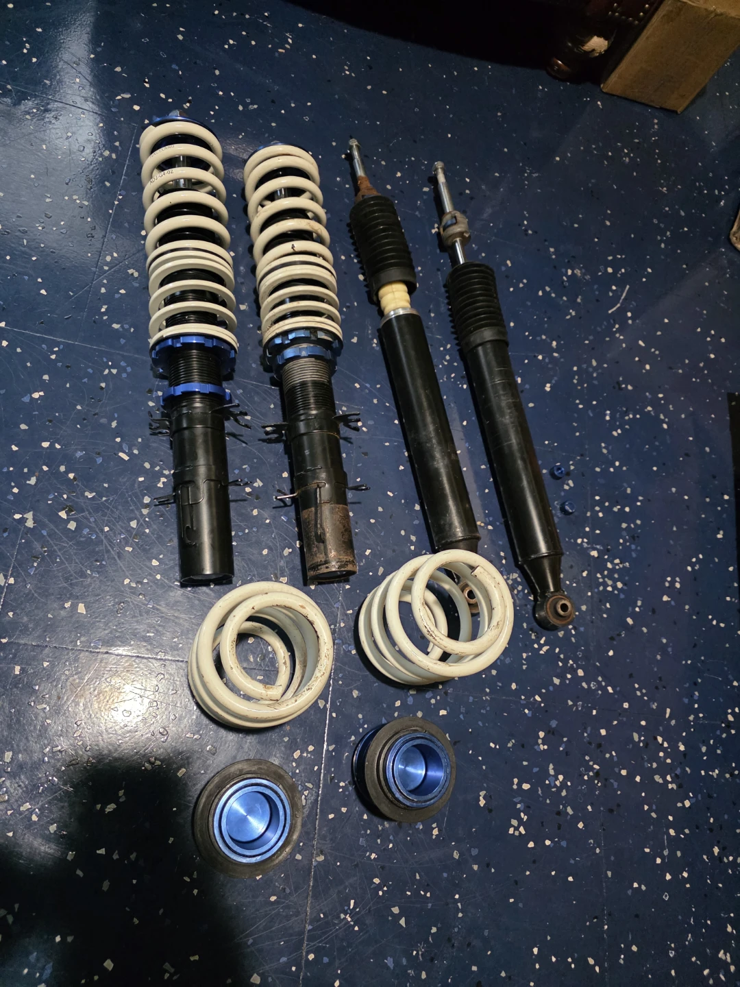 Coilovers and Shocks Set for performance vehicles