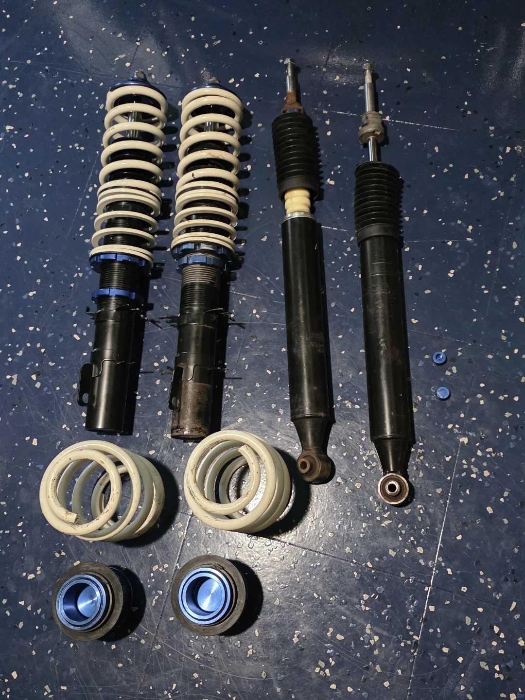 Coilovers and Shocks Set for performance vehicles - photo 4