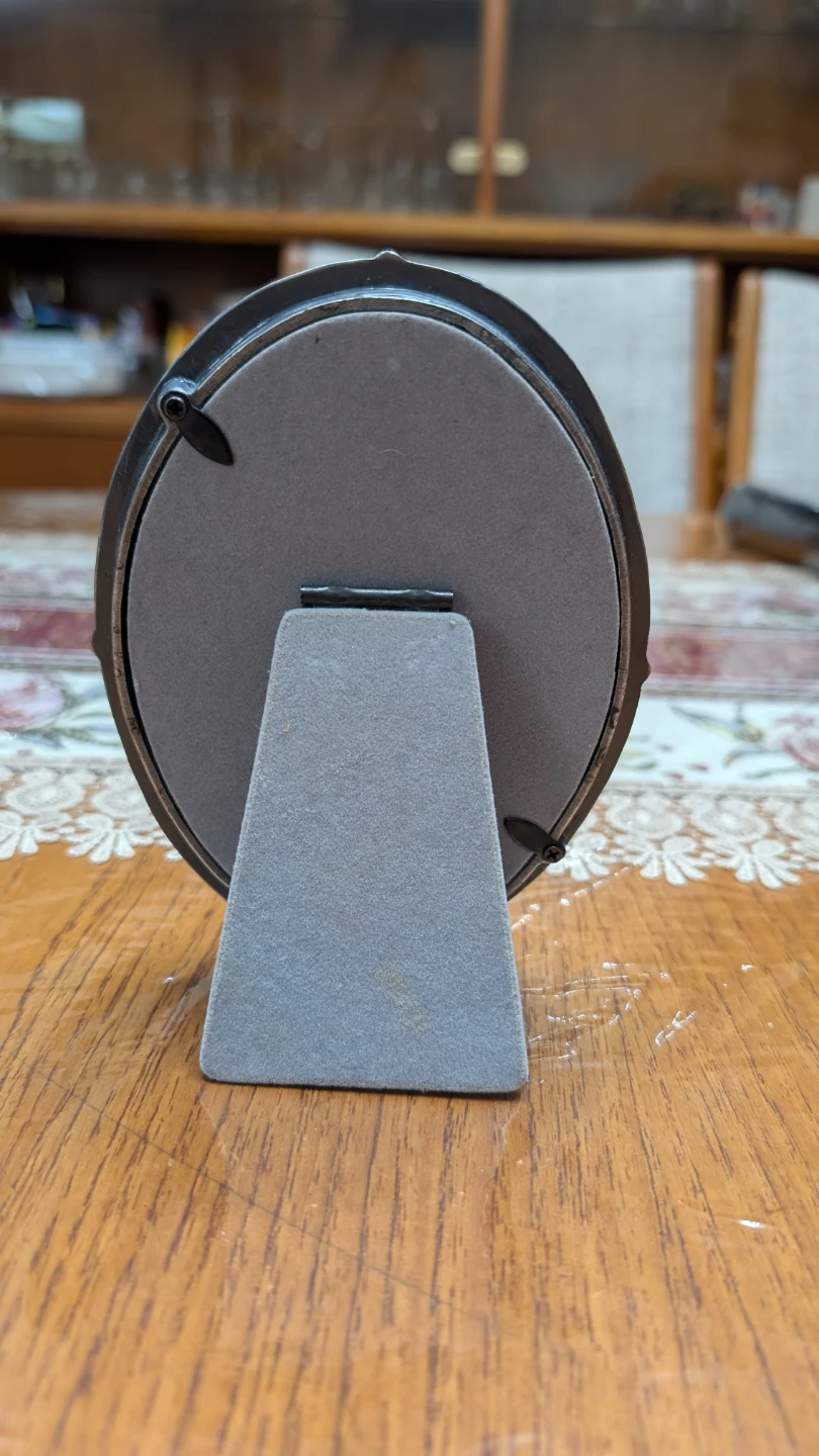 🏆 Oval Pewter Picture Frame - photo 2