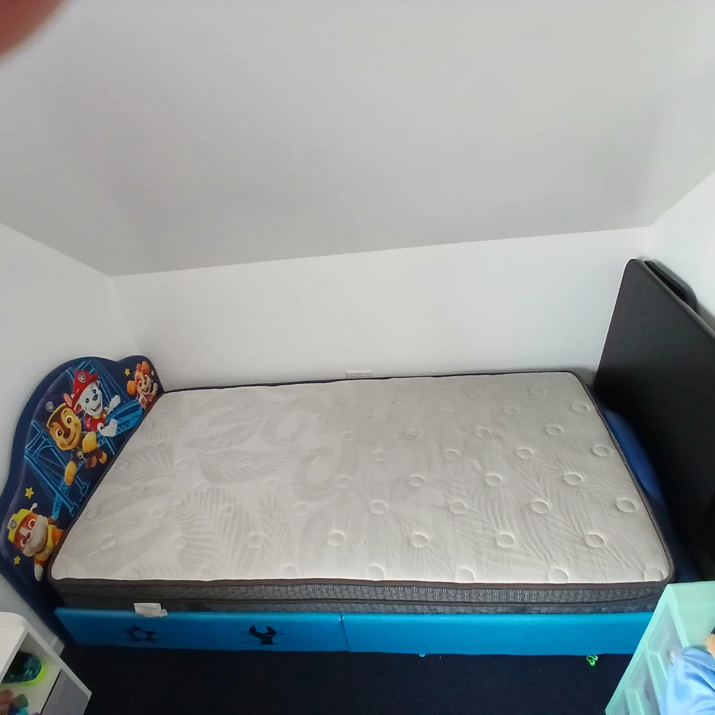 Paw Patrol Toddler Bed with Mattress - photo 3