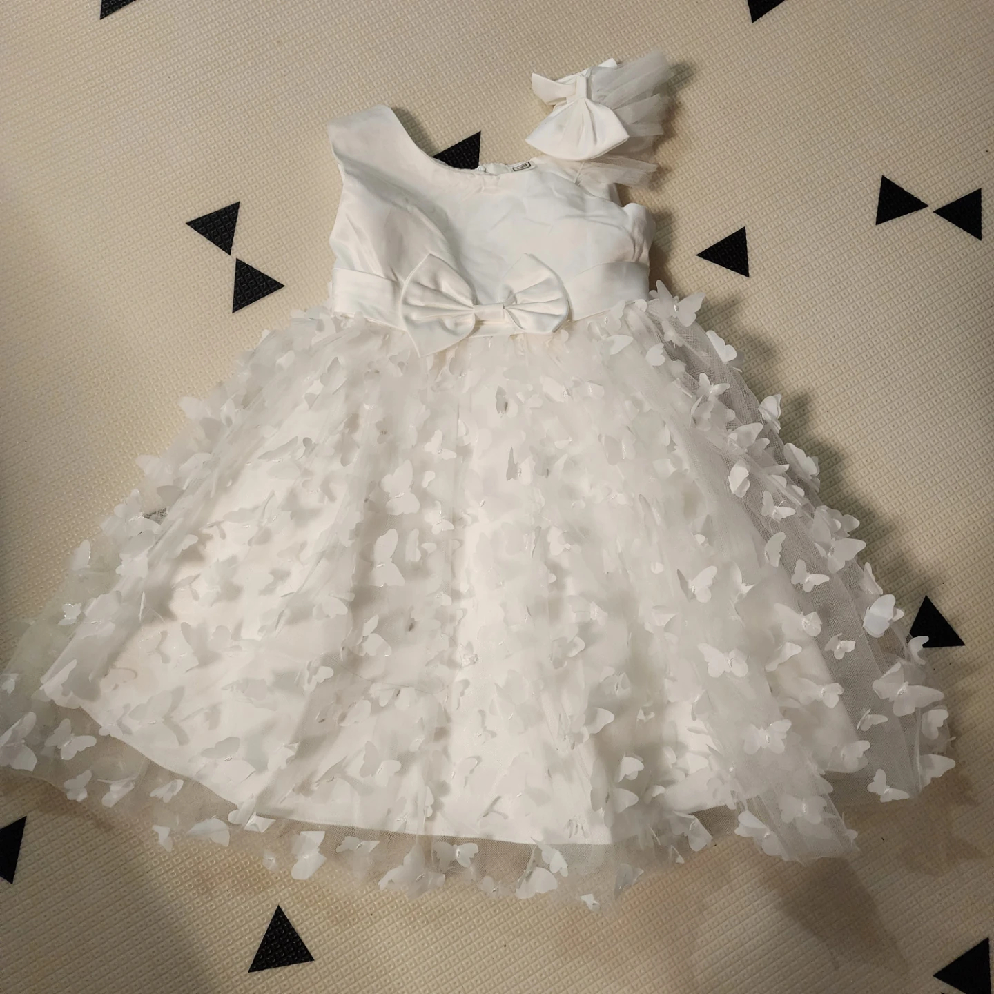 White Toddler Dress with Butterfly Appliqués - Size 120 fits 3T