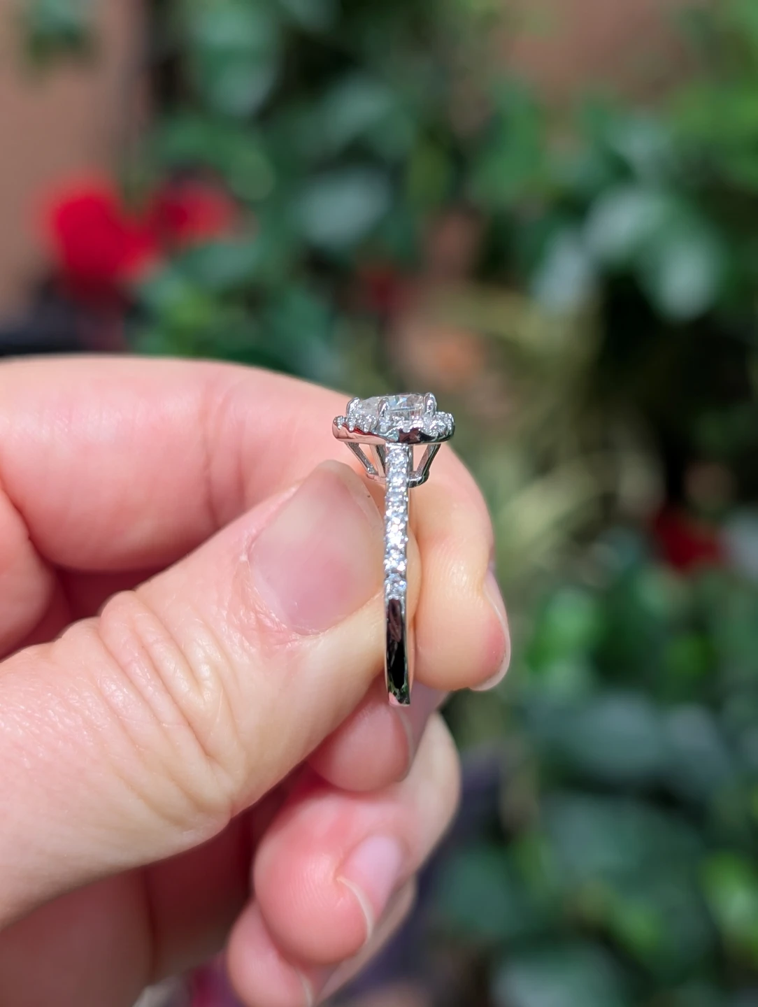1ct heart-shaped moissanite halo ring - size 6 - photo 4
